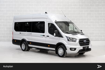 Ford Transit 460 Minibus