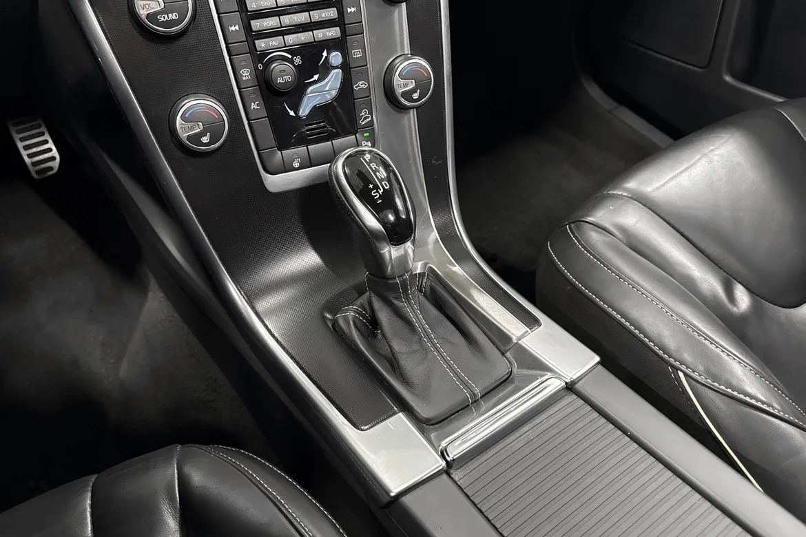 picture of a car