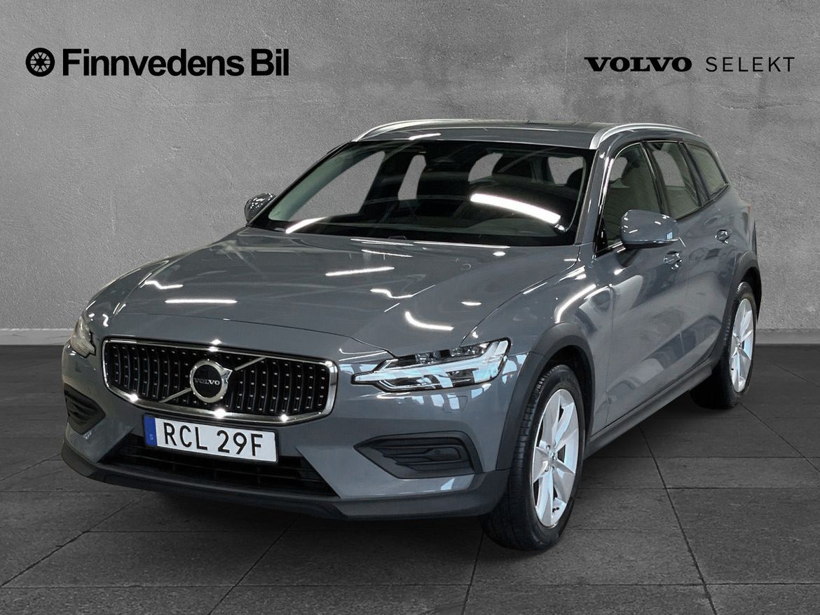 Volvo V60 2023 - bild 1 av 8