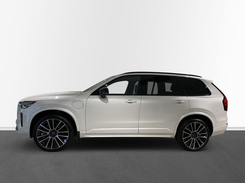 Bild 3 av Volvo XC90 7 Säten II T8 Ultra Dark/B&W/ Luftfjädring/ Dragkrok Vinterhjul