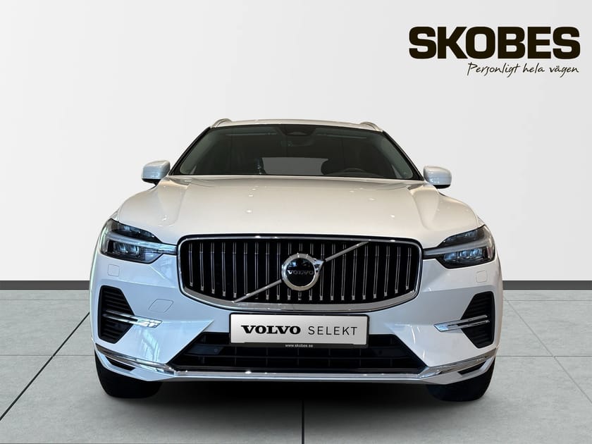 Bild 2 av Volvo XC60 Recharge T6 Core Bright