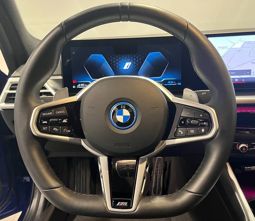 Bild 4 av BMW 330e xDrive Sedan 4,95% ränta M-Sport H/K AdaptivFarthållare