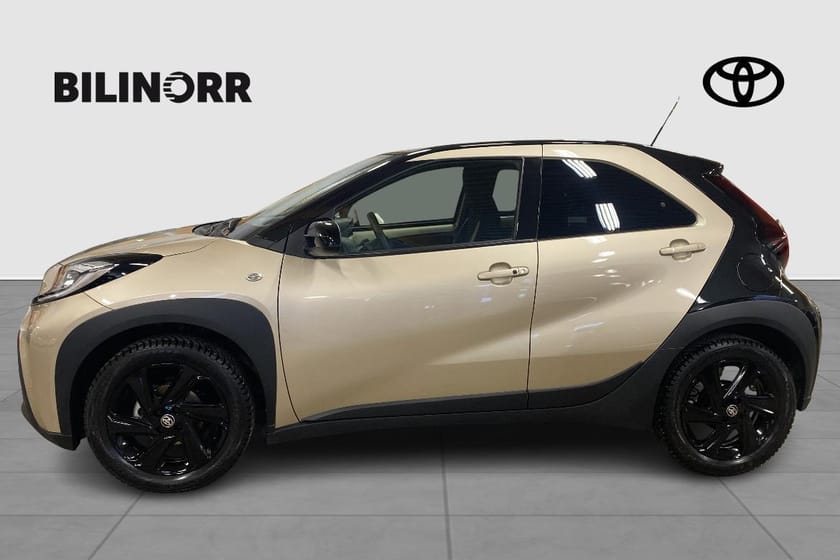 Bild 5 av Toyota Aygo X 1,0 S-CVT PULSE | Vinterhjul