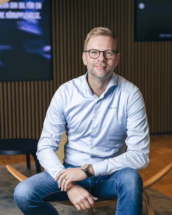 FREDRIK SVÄRD - Personlig Bilrådgivare