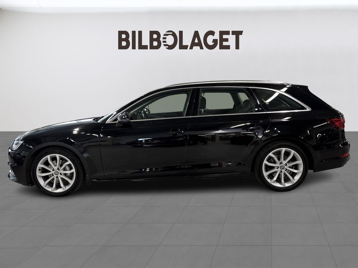 Audi A4 2019 - miniatyr 2