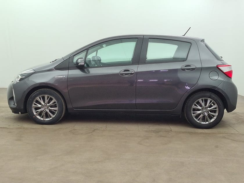 Bild 3 av Toyota Yaris Hybrid e-CVT Active | Backkamera