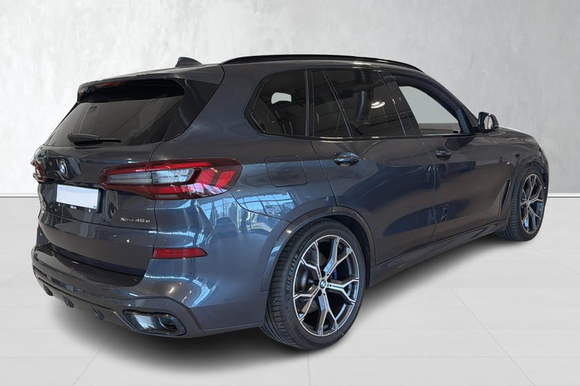 Bilde 2 av BMW X5 xDrive45e iPerformance M-sport Komfortseter Panorama