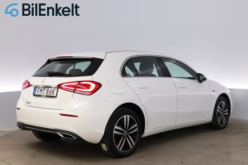Bild 4 av Mercedes-Benz A 250 e Progressive Line SE Edition B-Kamera