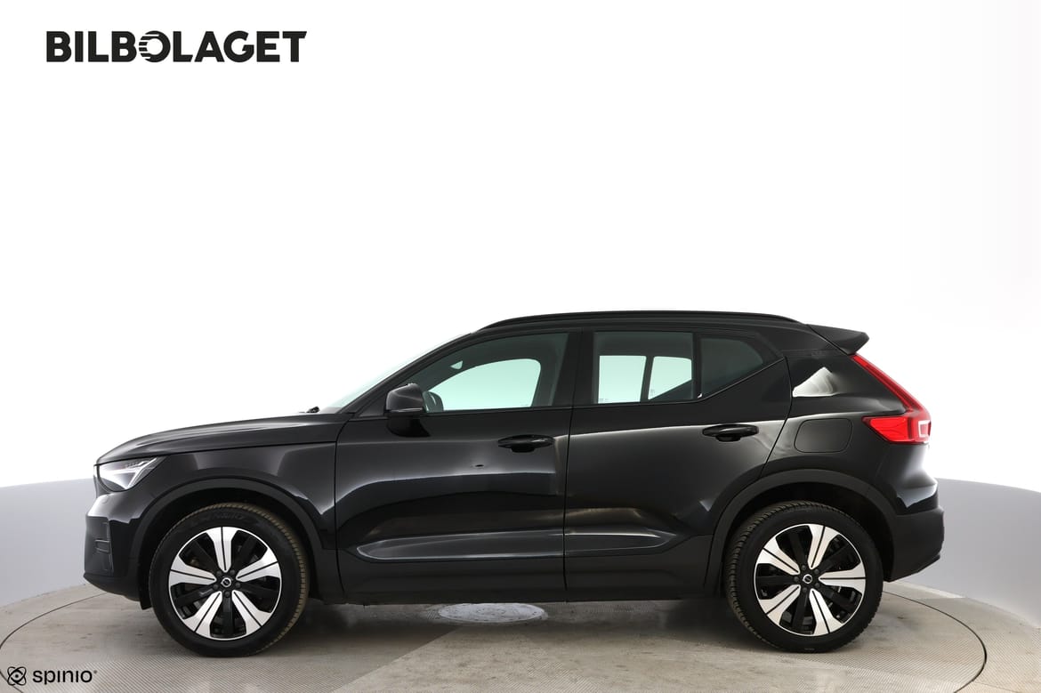 Volvo XC40 2023 - miniatyr 2