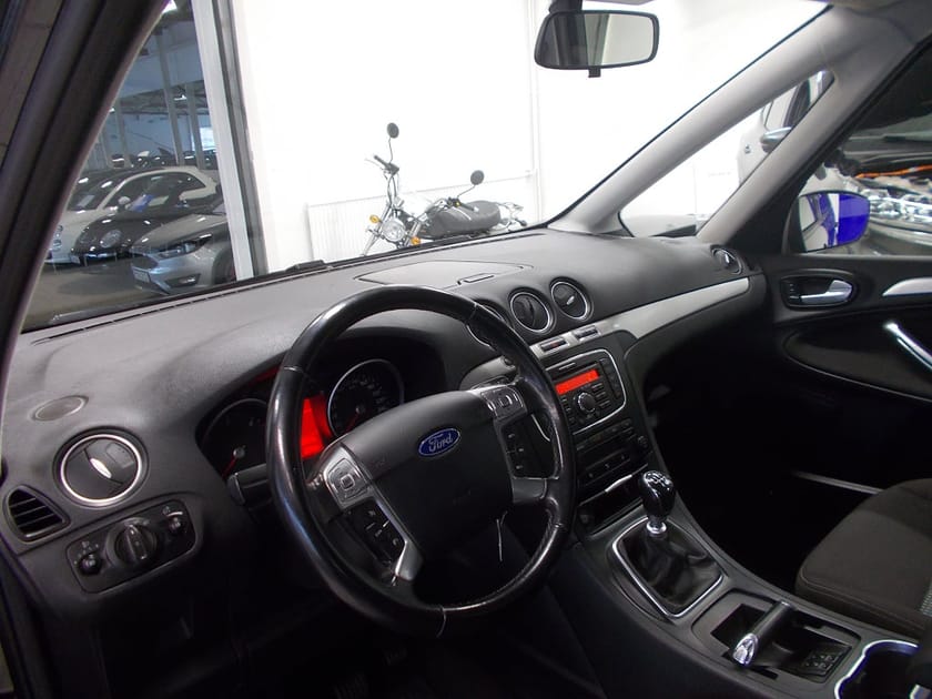Bild 5 av Ford Galaxy Titanium 1.6 TDCi 7-Sits/KamremsBytt/LågSkatt