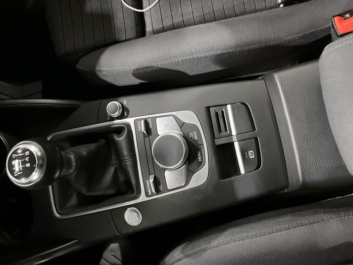 Audi A3 2017 - miniatyr 12