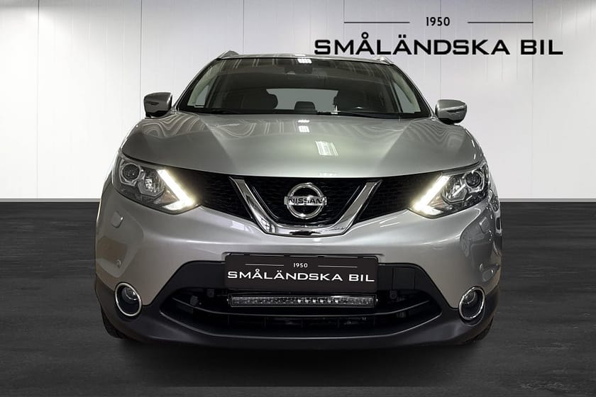 Bild 2 av Nissan Qashqai 1.2 DIG-T XTRONIC-CVT Drag 116hk