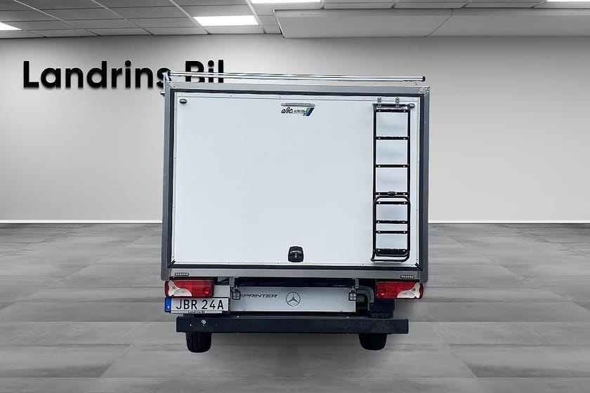 Bild 5 av Mercedes-Benz eSprinter 420 Chassi 81 kWh PRO, 113 kWh, Hantverkarskåp LAGERBIL