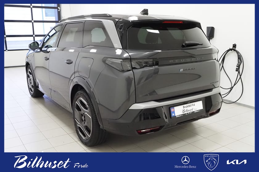 Bilde 2 av Peugeot E-5008 Dual Motor GT EXECUTIVE 4x4 / MATRIX / MASSASJE