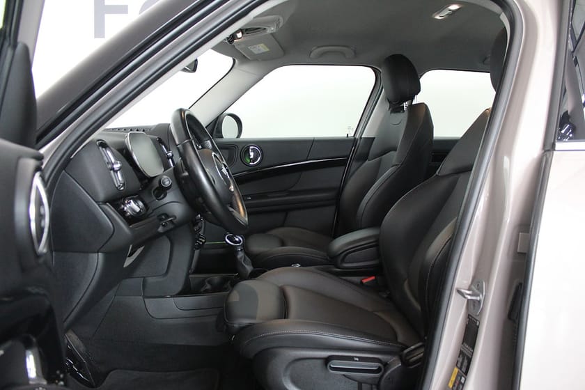 Bild 5 av MINI Countryman Cooper SE ALL4 Komfortöppning Nav Backkamera 4,95% ränta