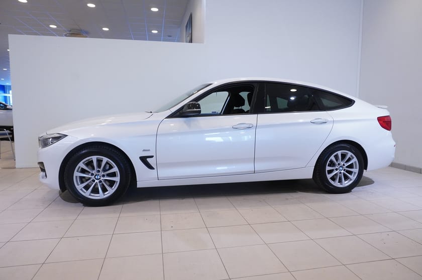 Bild 4 av BMW 320d xDrive GT Grand Tourismo Steptronic 190hk, Dragkrok, Backkamera