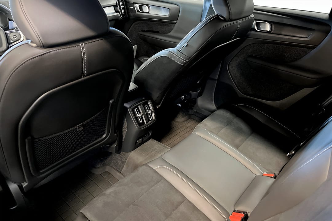 Volvo EX40 Twin Motor Performance