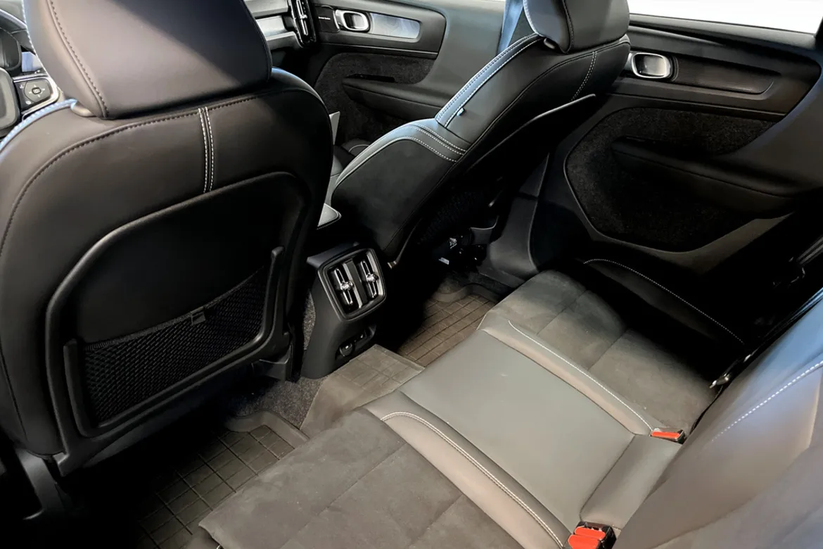 Volvo EX40 Twin Motor Performance