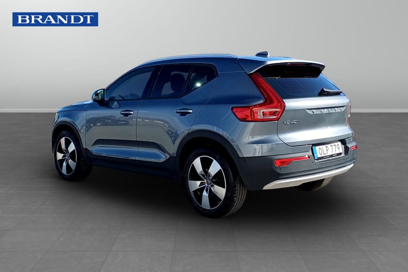 Bild 2 av Volvo XC40 D4 AWD Momentum Demo
