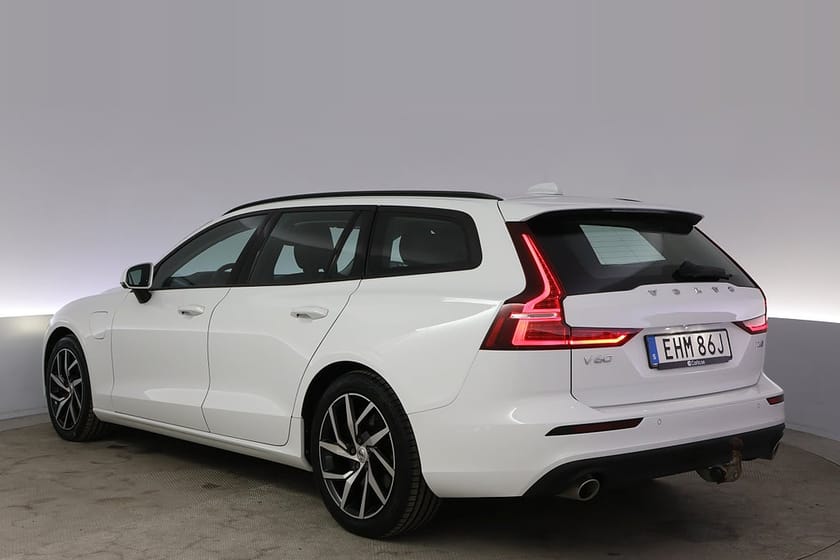 Bild 4 av Volvo V60 T6 AWD Momentum Navi Drag Carplay Värmare ACC