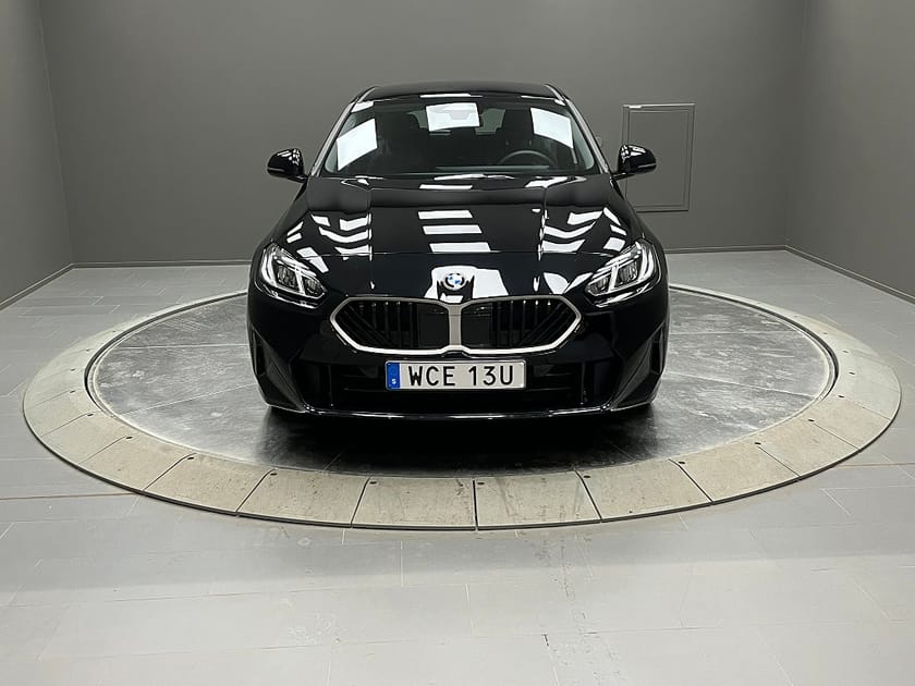 Bild 2 av BMW 120 Rattvärme Backkamera Parkeringsassistent
