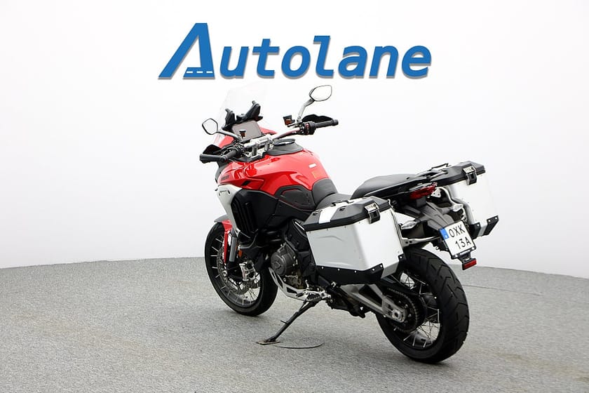 Bild 3 av Ducati Multistrada V4 Rally* Sidoväskor, Quick Shifter+ ABS Pro, Olika