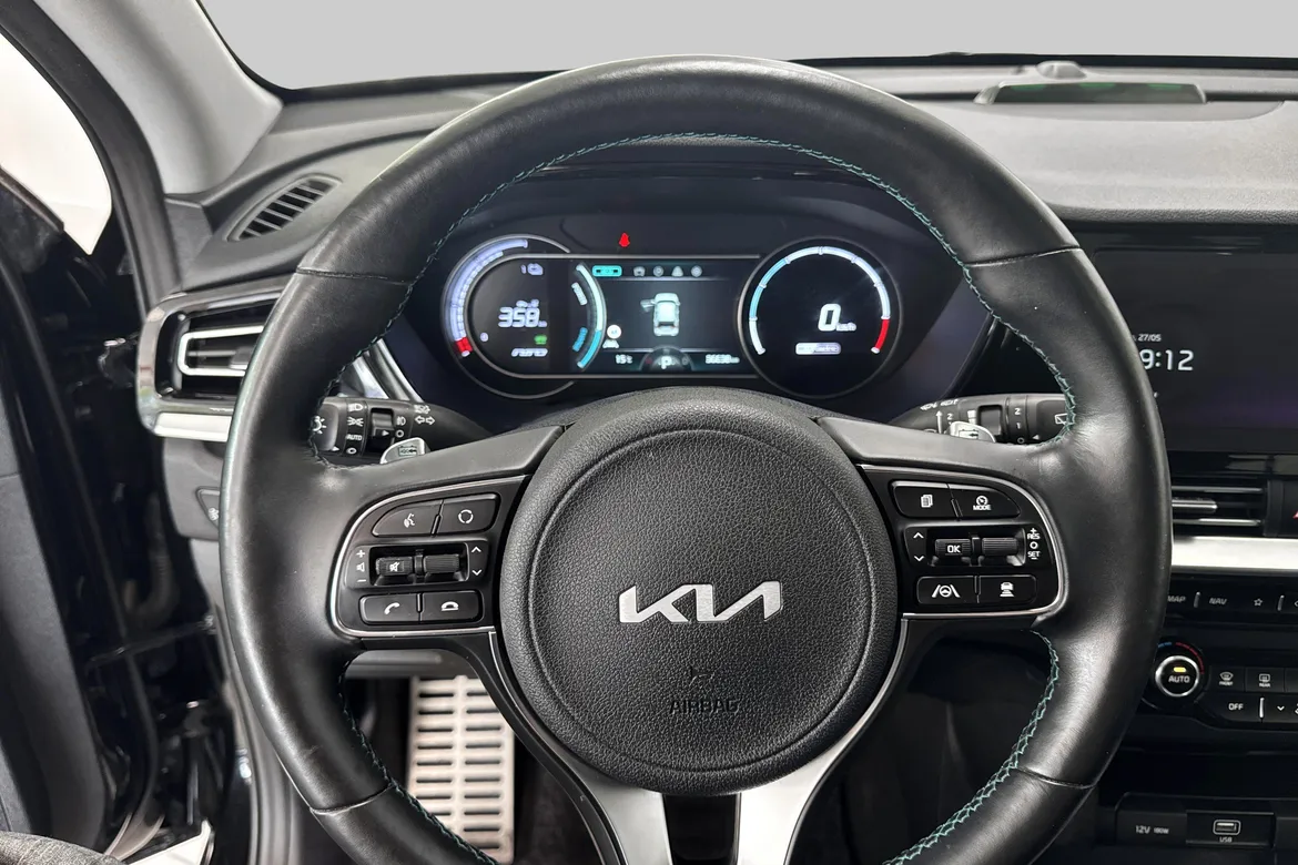 picture of a car