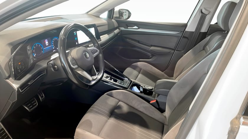 Bild 3 av Volkswagen Golf Alltrack TDI 200 DSG 4Motion /V-hjul/Värmare