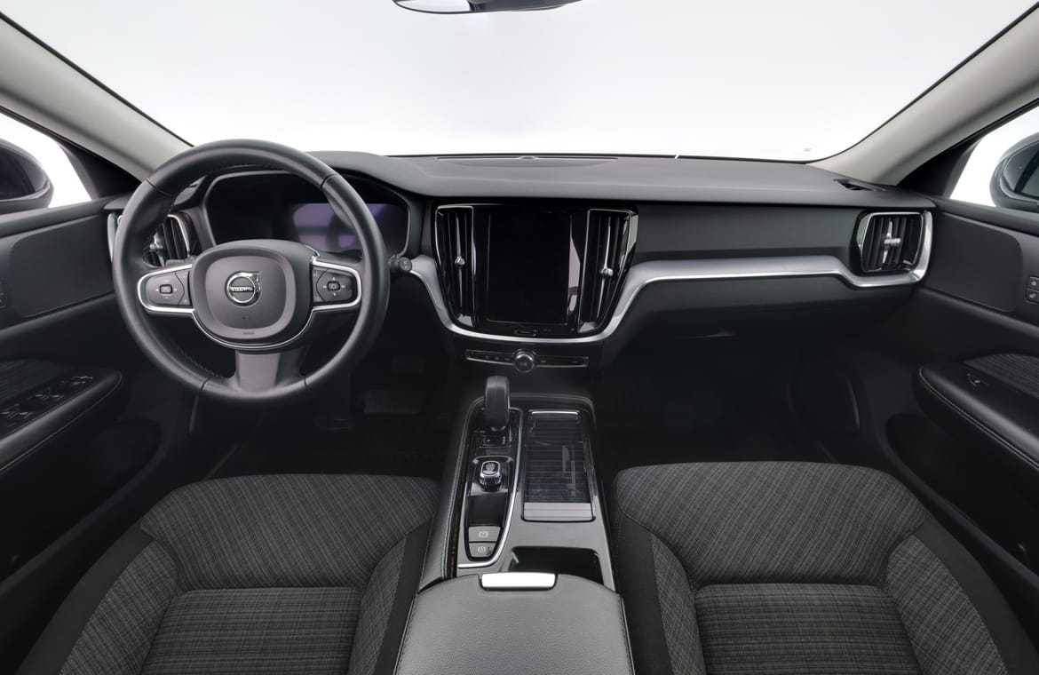 Volvo V60 2023 - miniatyr 7