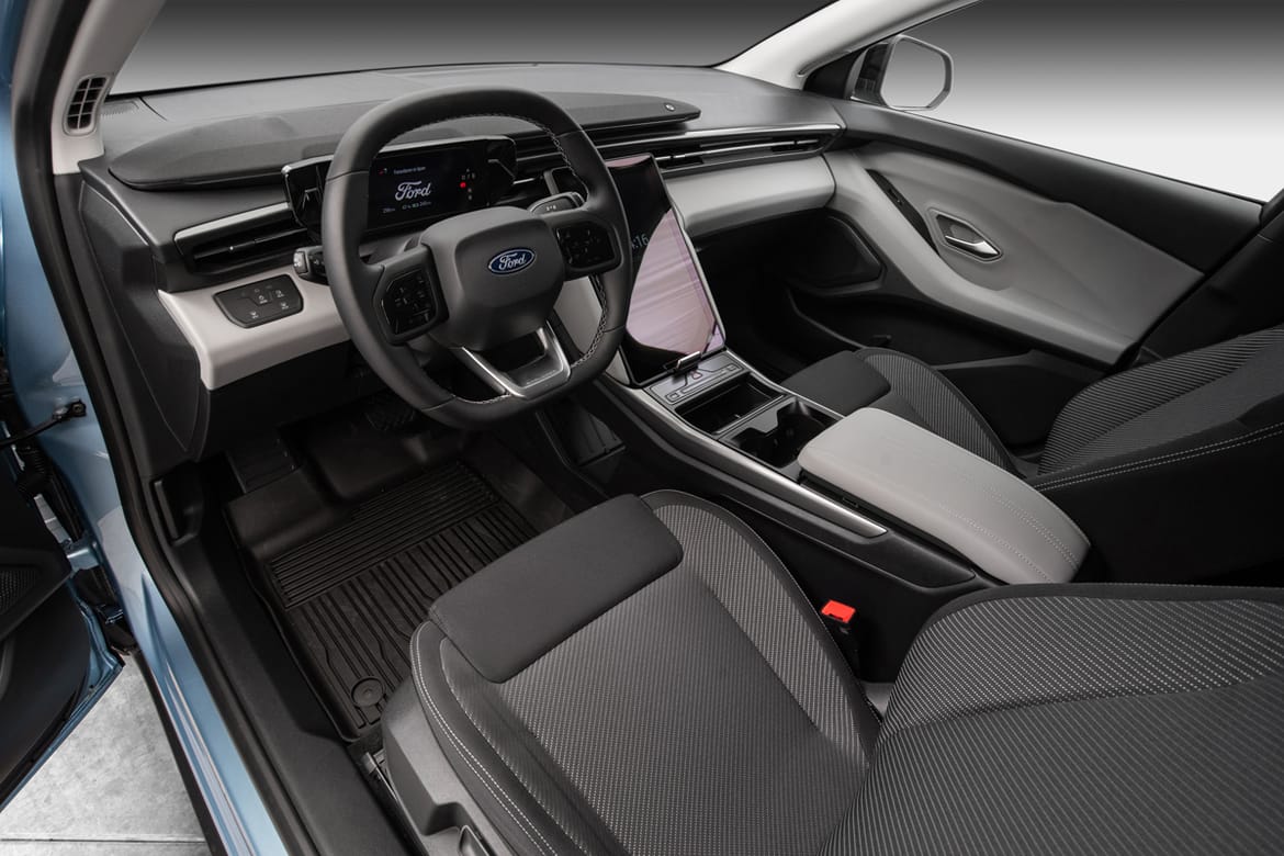 Ford Explorer EV Extended Range AWD 79 kWh AWD, 340hk, 2025