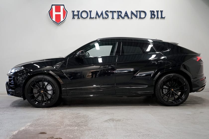 Bild 1 av Lamborghini Urus 4.0 V8 AWD 650hk Personam Pano Drag HUD PPF