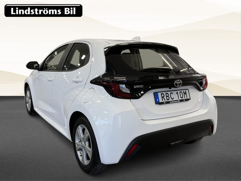 Bild 4 av Toyota Yaris Hybrid 115 Active Komfortpaket 1,5 116hk V-hjul Moms
