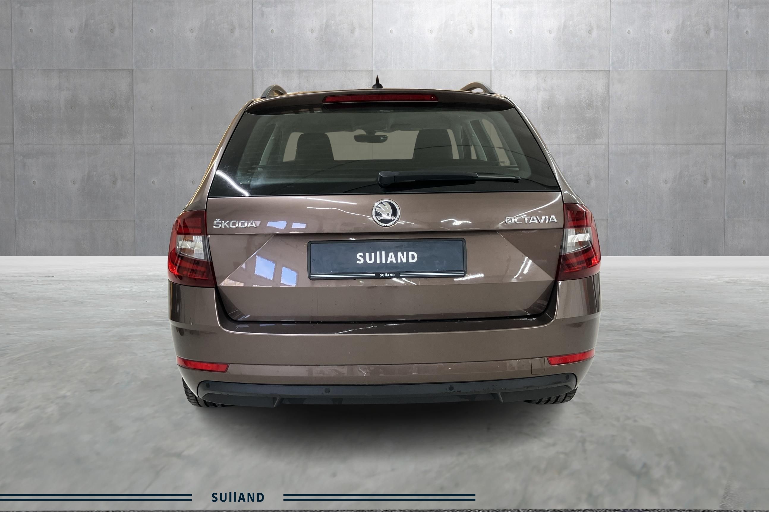 Thumnail bilde 3 av Škoda Octavia Stasjonsvogn