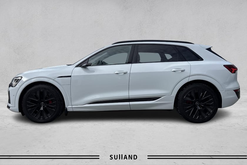 Bilde 2 av Audi Q8 55 e-tron quattro 