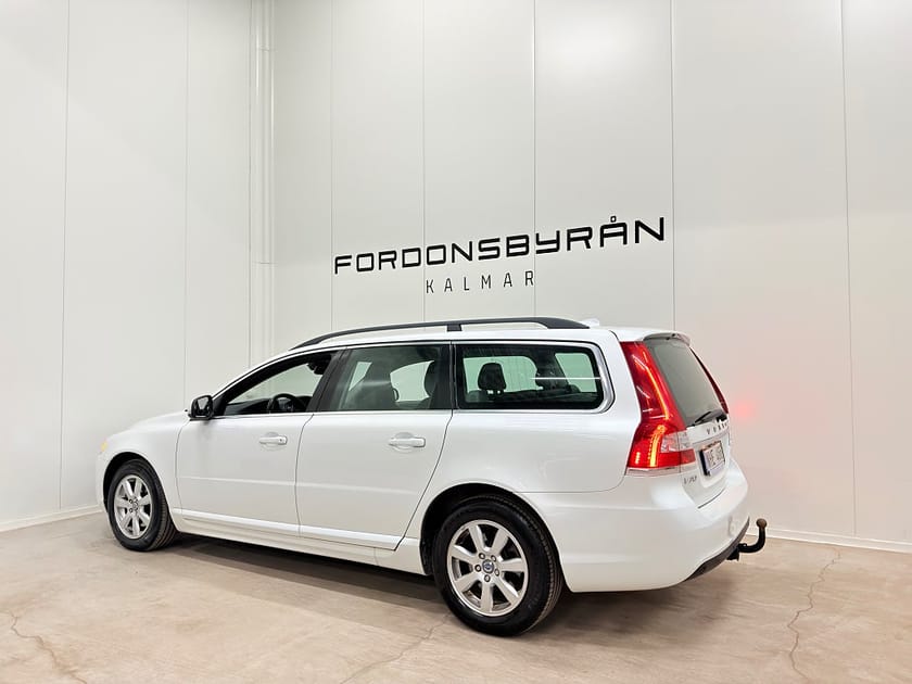 Bild 5 av Volvo V70 D4 Momentum VOC D-värm Rattvärme Drag