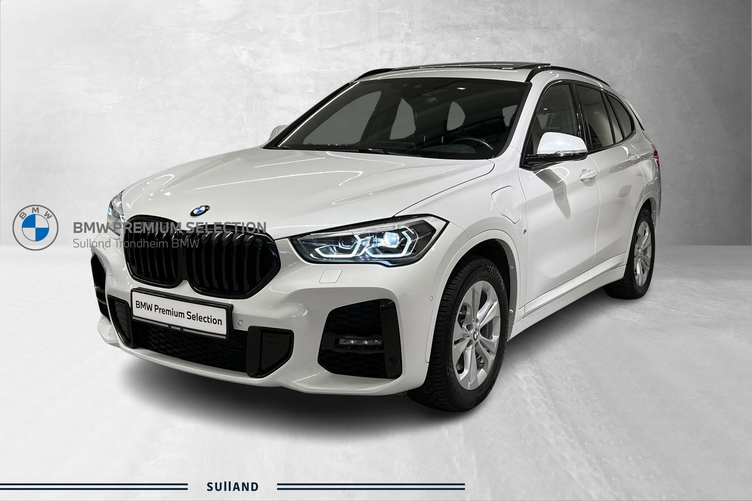 Thumnail bilde 0 av BMW X1 xDrive25e