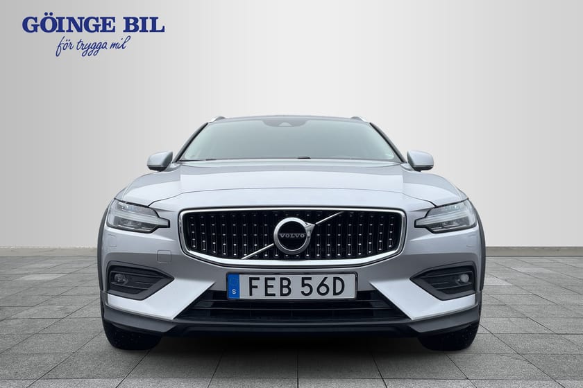 Bild 3 av Volvo V60 Cross Country 3.95% KAMPANJRÄNTA B4 AWD D Adv NaviP Edt Drag/ Navi/ Kamera/ Värmare/ Tonade rutor