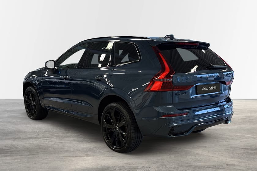 Bild 2 av Volvo XC60 T6 Plus Black Nordic Edition