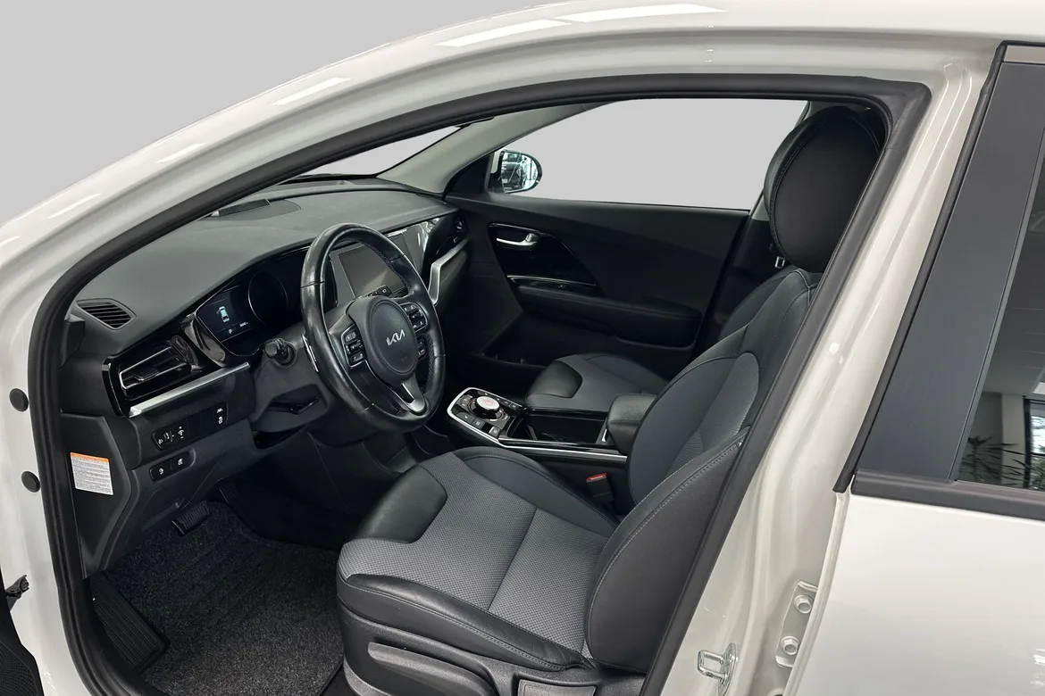 picture of a car
