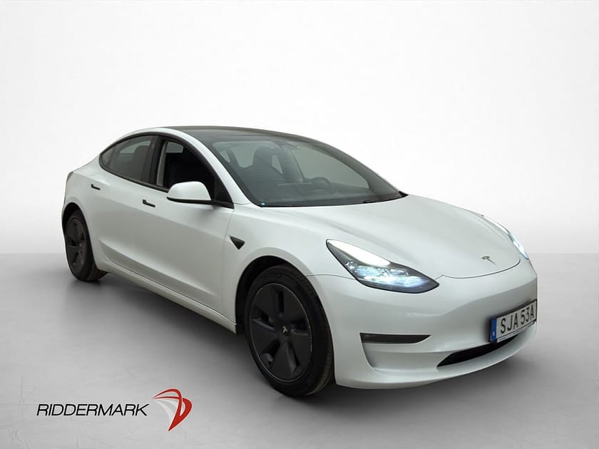 Bild 4 av Tesla Model 3 Long Range AWD Autopilot Pano Svenksåld