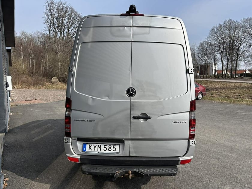 Bild 5 av Mercedes-Benz Sprinter 316 BlueTEC Skåpbil 2.2 7G (163hk) Edition