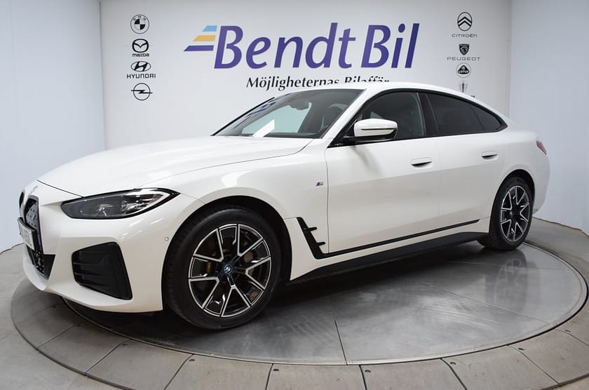 Bild 5 av BMW i4 eDrive40 Gran Coupé M Sport | Adaptiv fh. | Dragkrok | Rattvärme