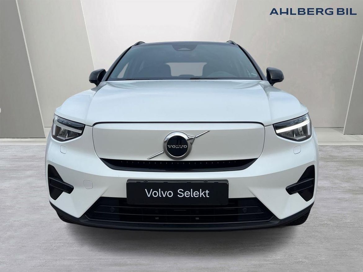 Volvo XC40 2024 - miniatyr 4