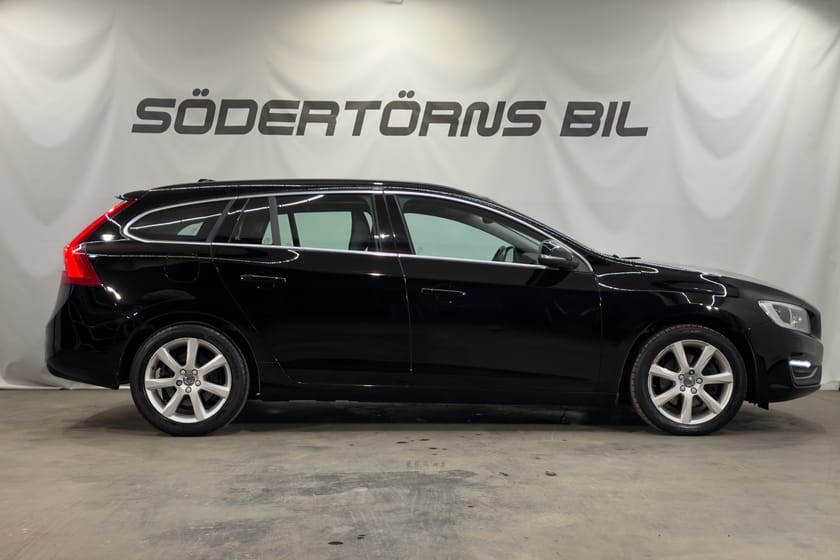 Bild 5 av Volvo V60 D3 CLASSIC DRAG VOC 1 ÄGARE KAMREMSBYTT MOMSBIL