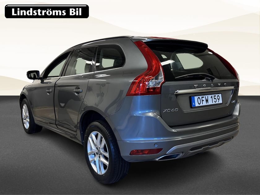 Bild 4 av Volvo XC60 Classic Momentum AWD D4 190hk S&V-Hjul