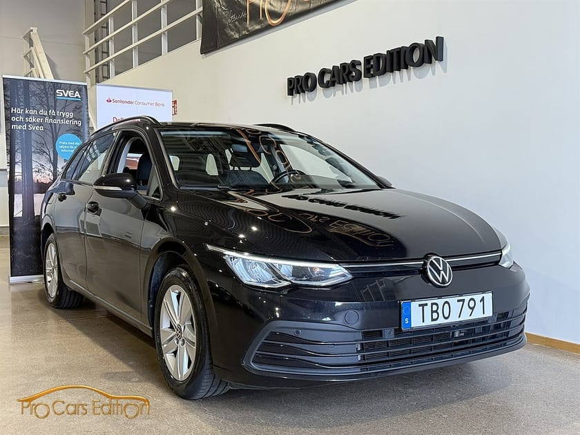 Bild 1 av Volkswagen Golf Sportscombi 1.5 eTSI 131hk | Carplay | Cockpit