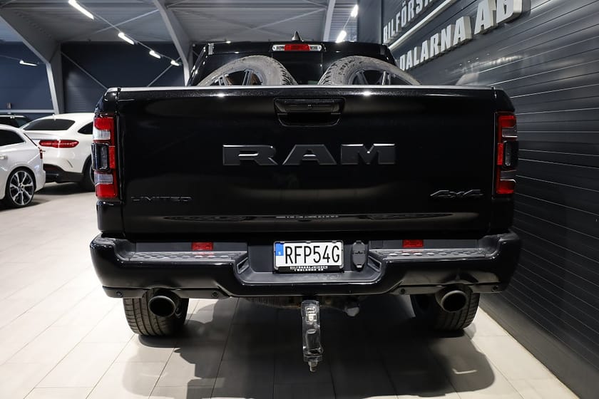 Bild 5 av RAM 1500 Crew Cab Dodge Limited Night 5.7 V8 Hemi 395hk Flaklock/SoV-hjul