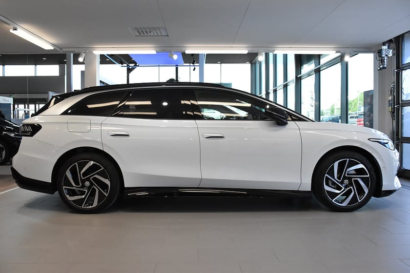 Bild 4 av Volkswagen ID.7 Pro Tourer 286 hk 1ST Edition/Drag/Pano/Värmare