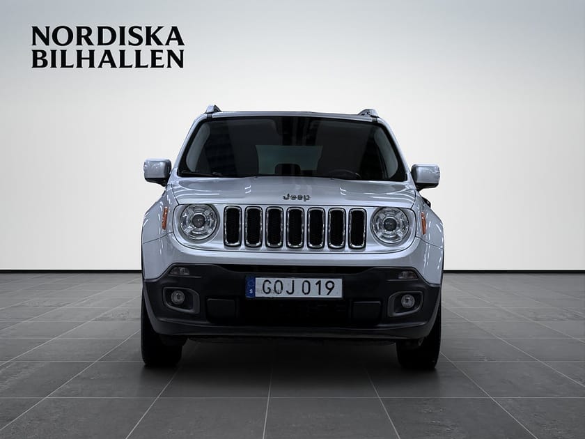 Bild 2 av Jeep Renegade 2.0 CRD 4WD Limited Läder Nav Backkamera