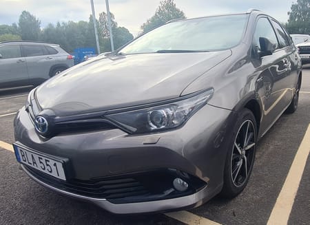 Toyota Auris Touring Sports Hybrid 1,8 TS TOUCH & GO EDITION